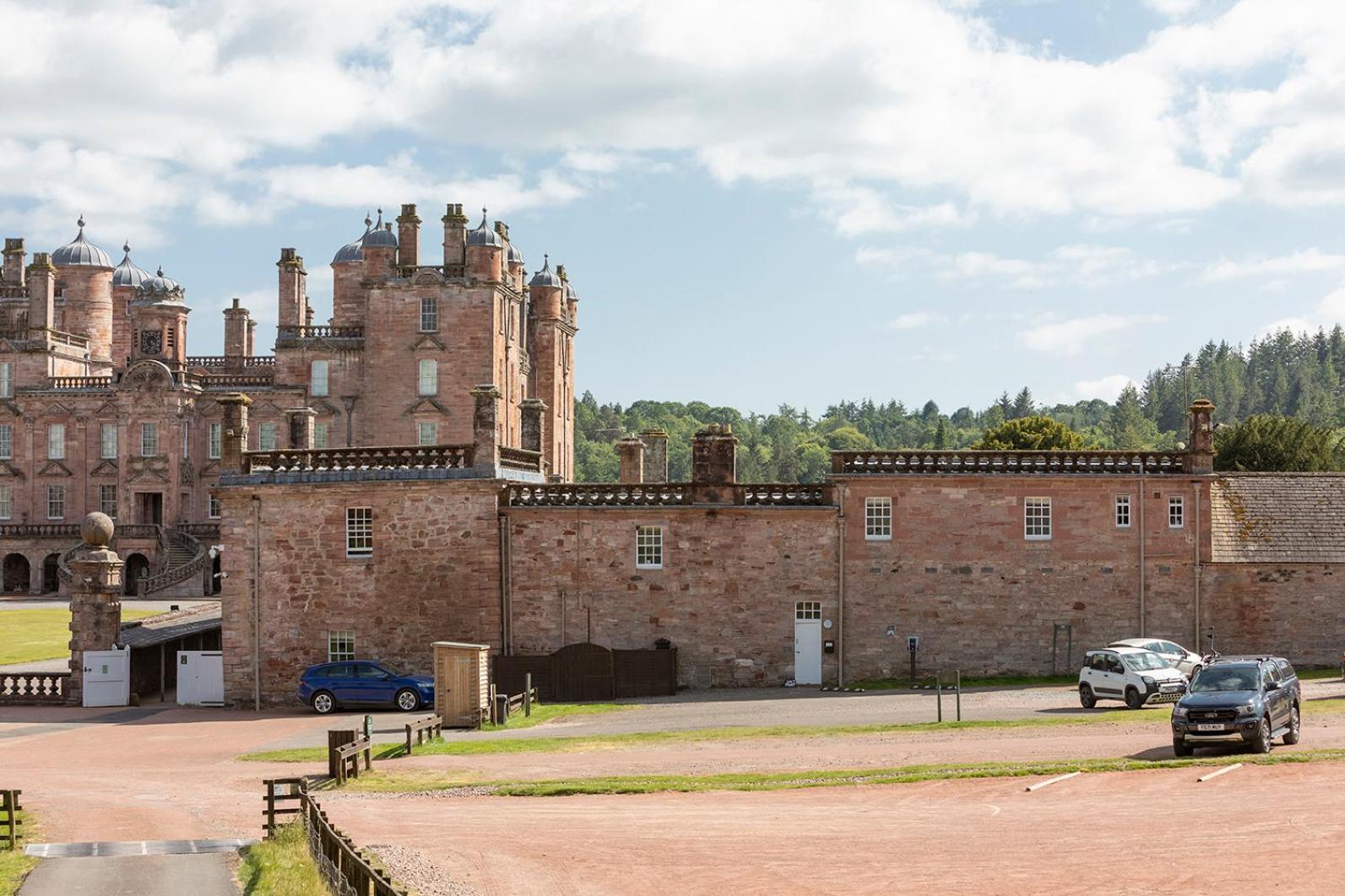 Stableyard Studio: Drumlanrig Castle Thornhill  Exterior foto